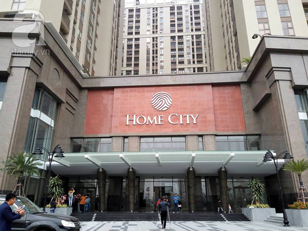 Chi tiết vụ việc chung cư Home City bị cư dân đồng loạt “quây“